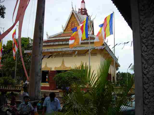 Wat Kraom.  2006 Pchum Ben Festival.  Buddhist Temples in SihanoukVille, Cambodia.