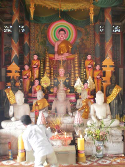 Wat Leu Khmer New Year in 2009.  Buddhist Temple in SihanoukVille, Cambodia.  Monks.